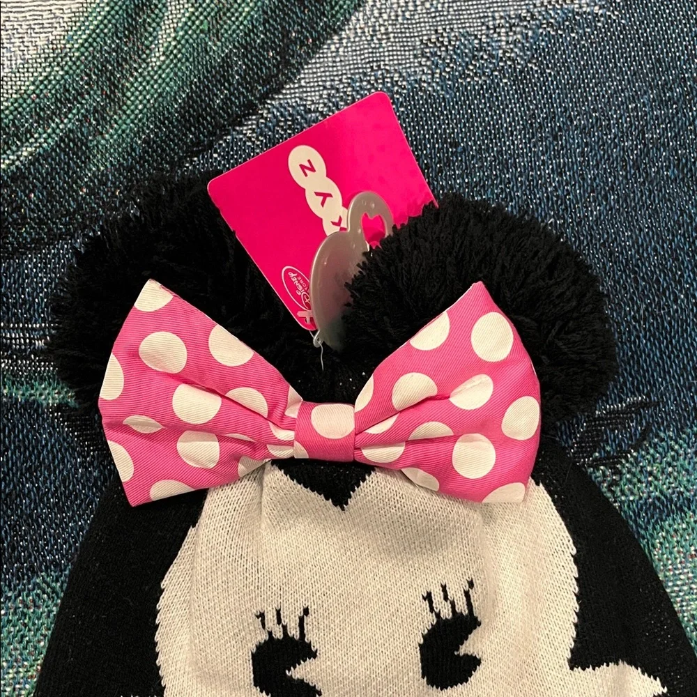 Disney MXYZ Minnie Mouse Winter Beanie Hat